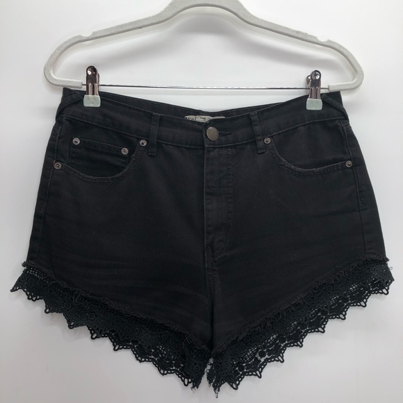 Free People Pants - Free People black denim shorts lace trim